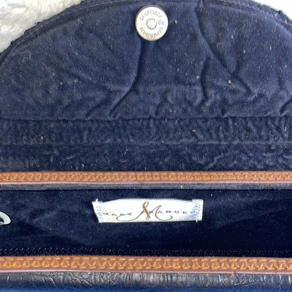 Vintage Beaded Leather Baguette Handbag. - Picture 7 of 9